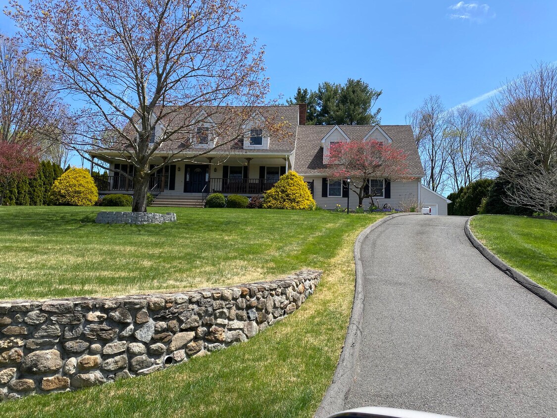 Primary Photo - 402 Georgetown Dr