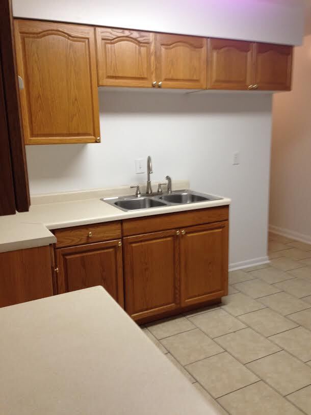 Building Photo - 10131 Catalina Dr