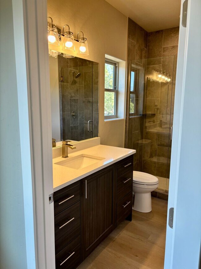 Foto del edificio - Open Spaced Apartment