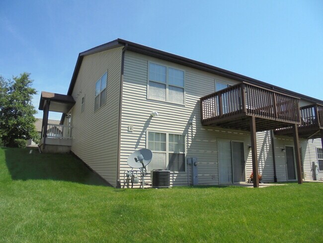 Building Photo - 4849 Majestic Pass