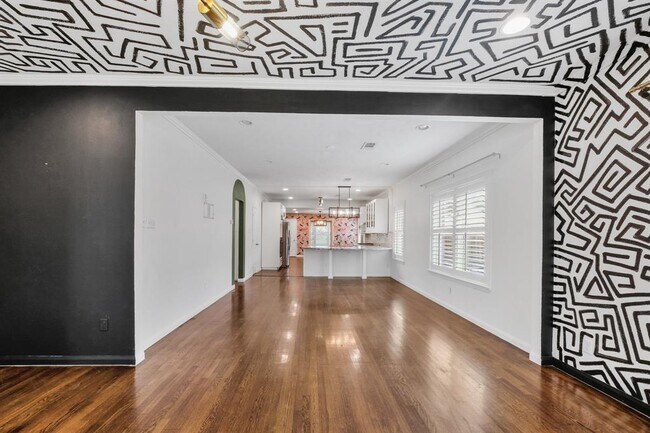 Foto del edificio - 2818 Barbee St