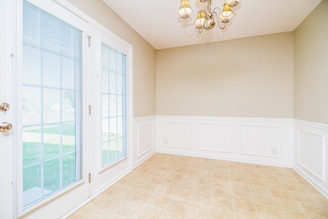 Foto del edificio - 9204 Thomason Trail