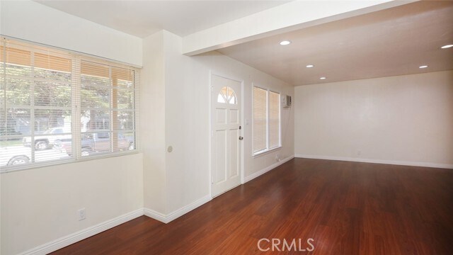 Foto del edificio - 410 N Glenwood Pl