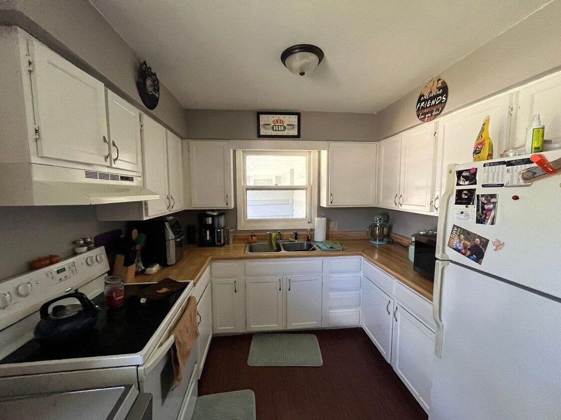 Foto principal - 1401-1403 Wisconsin St