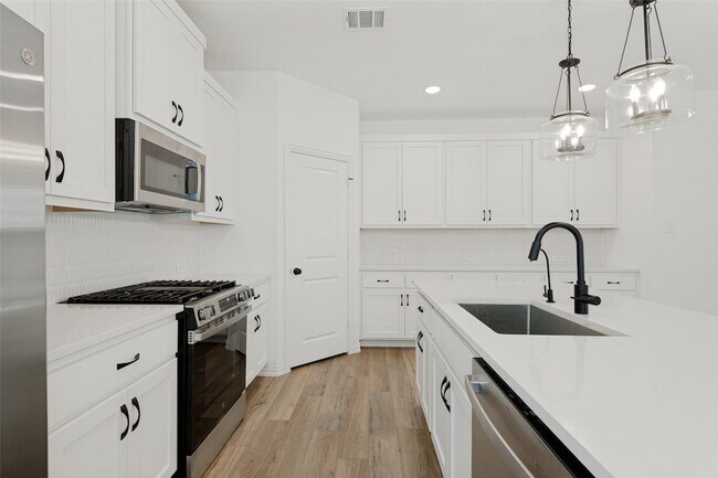 Foto del edificio - 2504 Flaxfield Ln