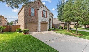 Building Photo - 17419 Woodfalls Ln