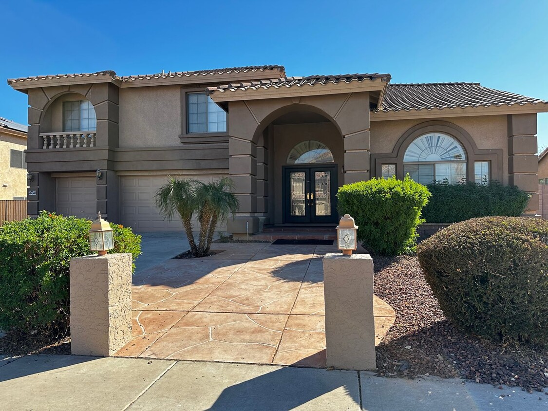 Primary Photo - HIGHLY DESIRABLE AND SPACIOUS GATED COMMUN...