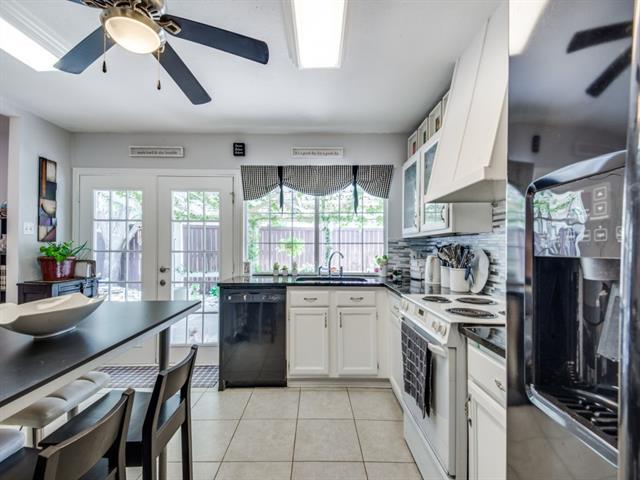 Foto del edificio - 1420 Vanderbilt Dr