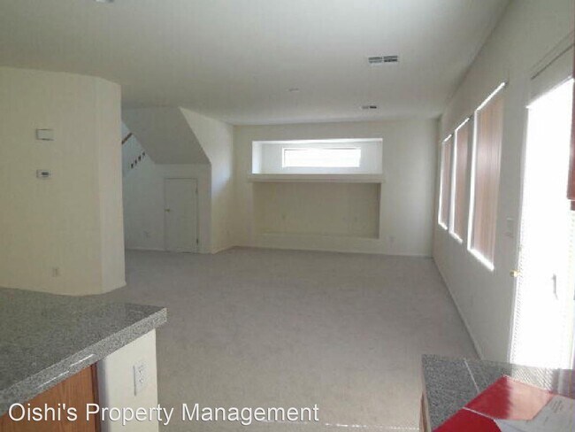 Foto del edificio - 4 br, 3 bath House - 633 Claxton Ave