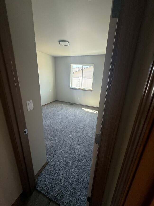 Building Photo - New Construction 3 bed, 2 bath!