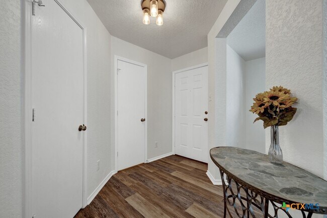 Building Photo - 3988 Trinity Trail