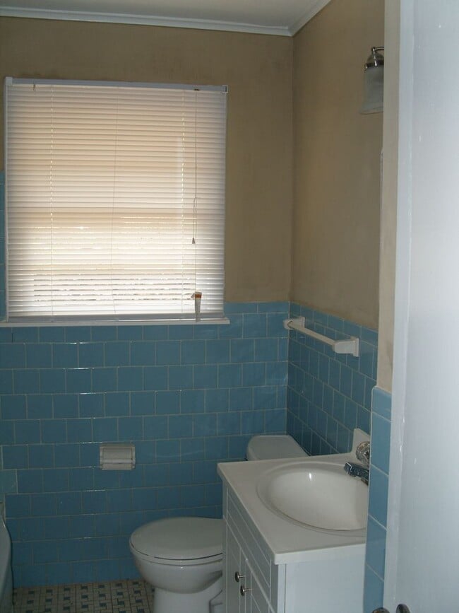 Building Photo - 154 Nottingham Ct