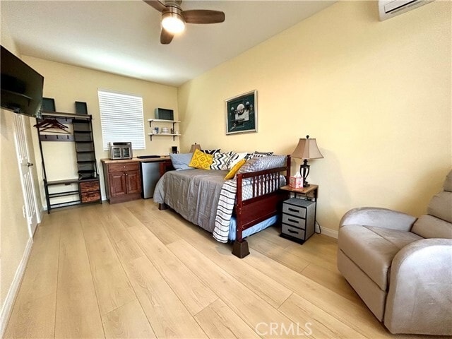 Building Photo - 483 Lyle Dr