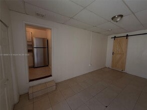 Building Photo - 1012 N 24th Ave