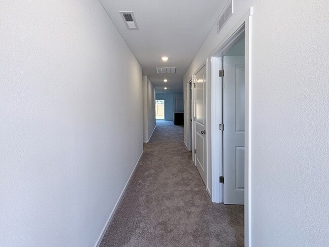 Building Photo - 25263 Todd Way