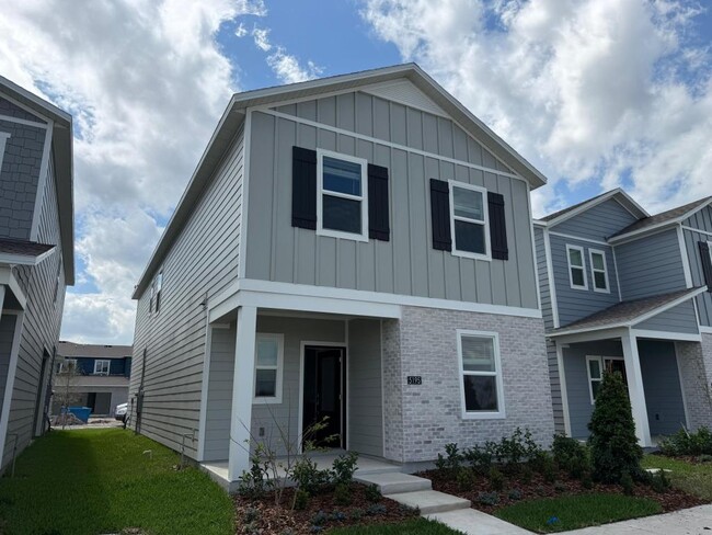 Photo - 5195 Loyalty Dr House