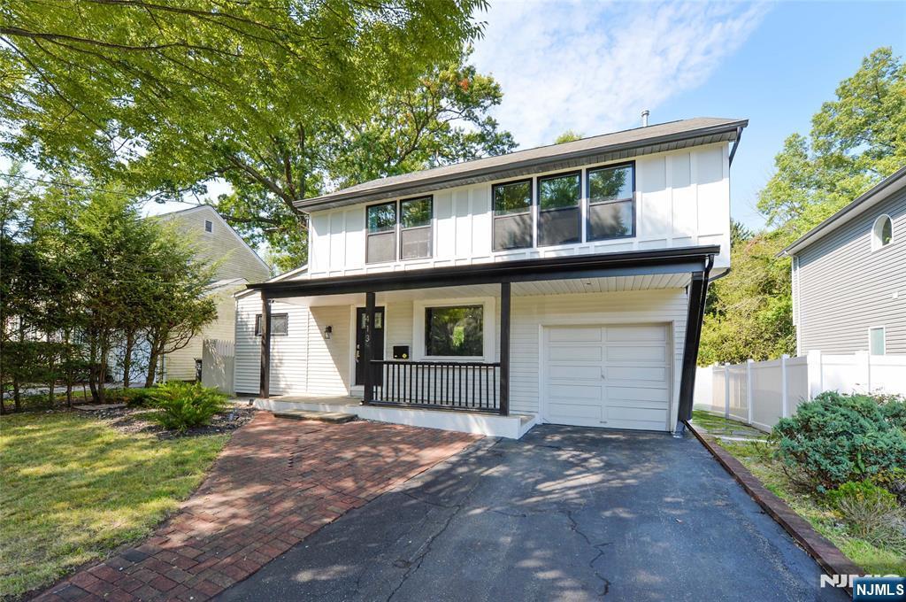 Foto principal - 413 Terhune Ave