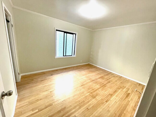 Foto del edificio - 1410 48th Ave