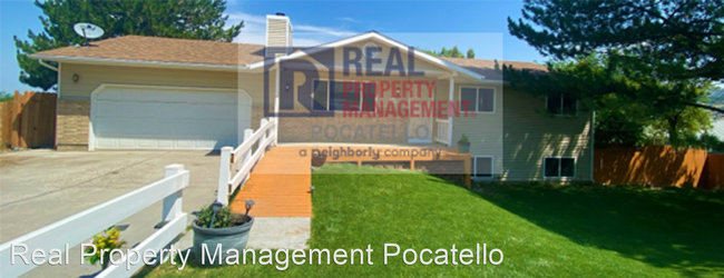 Building Photo - 5 br, 3 bath House - 2044 Horizon Dr