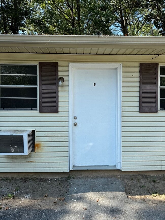 Foto del edificio - 1600 N Lane St