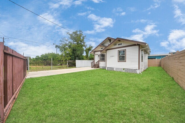 Foto del edificio - 2605 Quitman St