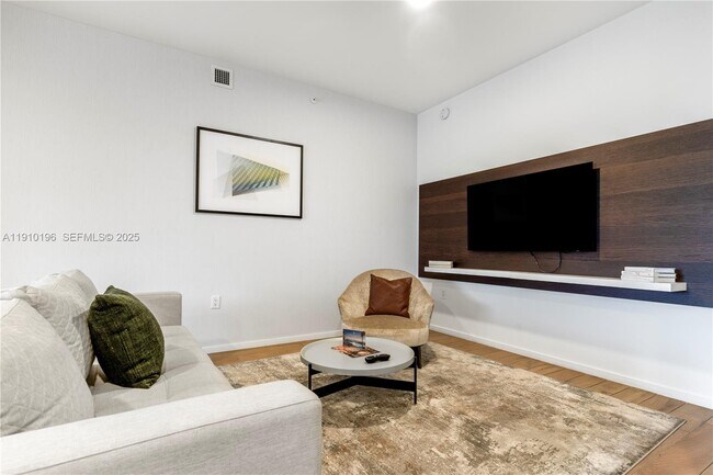 Foto del edificio - 398 NE 5th St