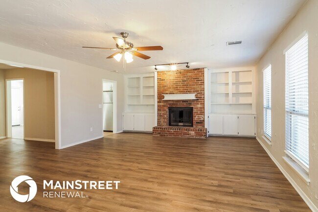Building Photo - 516 Conestoga Dr
