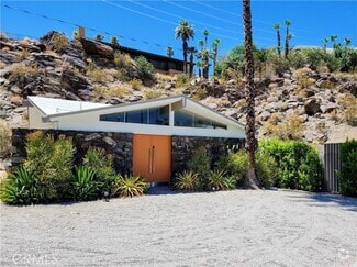 Building Photo - 2499 S Palm Canyon Dr