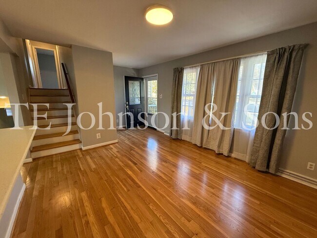 Foto del edificio - 3826 Barkwood Dr