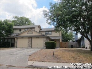 Foto del edificio - 9908 Ardash Ln