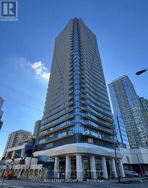 Building Photo - 15 Ellerslie Ave