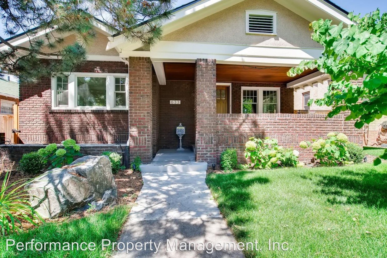 Foto principal - 3 br, 2 bath House - 633 Josephine St