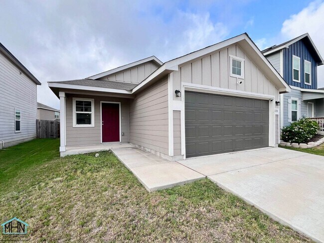 Foto del edificio - Charming 3-Bedroom, 2-Bathroom Oasis Nestled in the Vibrant Heart of San Antonio, Texas!