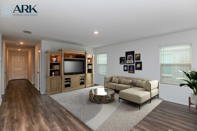 Foto del edificio - 911 Lady Bird St