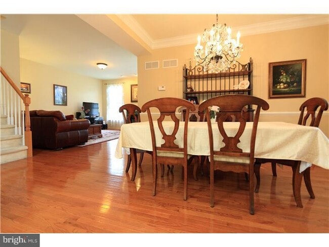 Building Photo - 26 Tree Swallow Dr