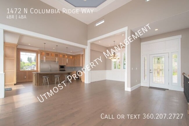 Building Photo - Stunning custom 4BD contemporary home in W...