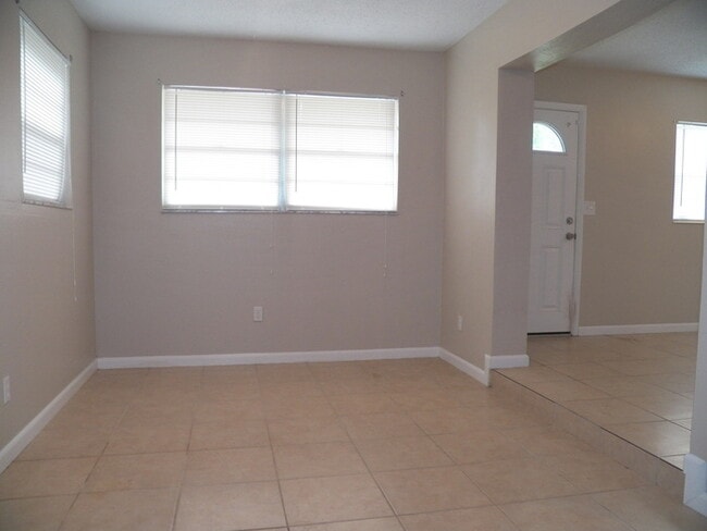 Building Photo - 4826 E 97th Ave