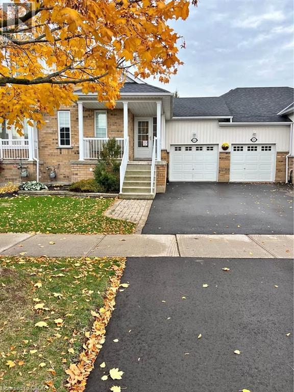 Photo principale - 61 Porchlight Dr