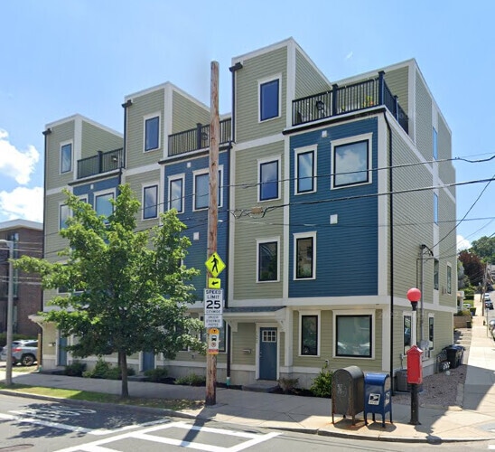 Building Photo - 122 Tremont St