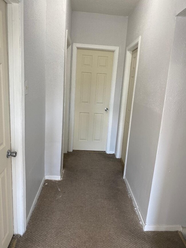 Building Photo - 11809 S Lafayette Ave