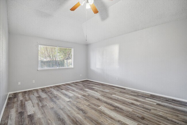 Foto del edificio - 15939 Beechnut St