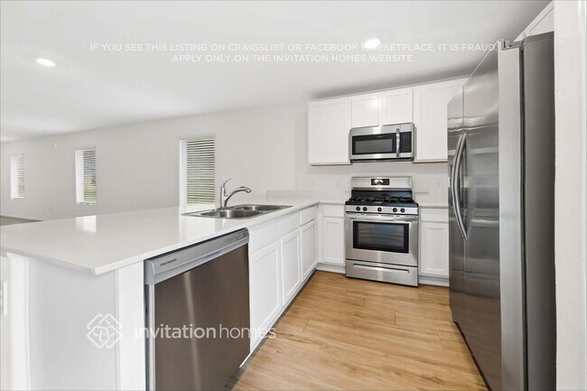 Foto del edificio - 24026 Laurel Farms Dr