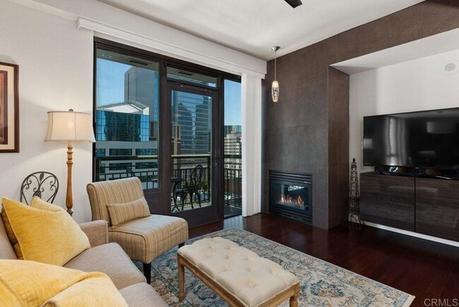 Foto del edificio - 1240 India St