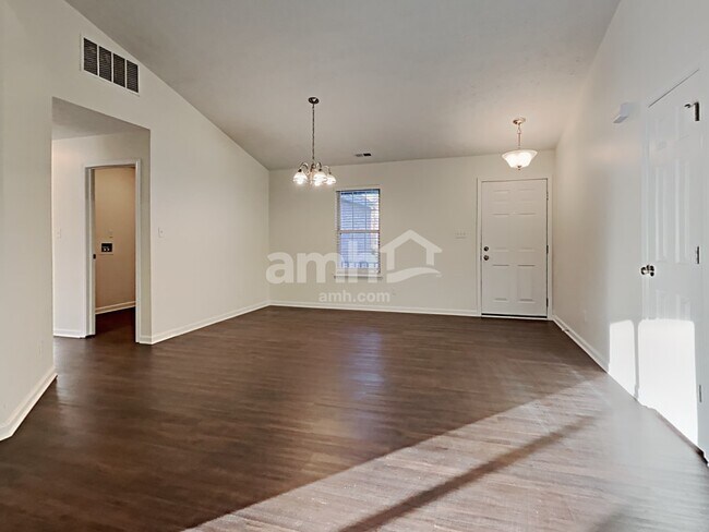 Building Photo - 1599 Black Oak Ct