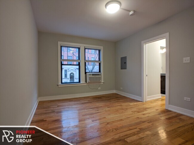 Foto del edificio - 2812 N Mildred Ave