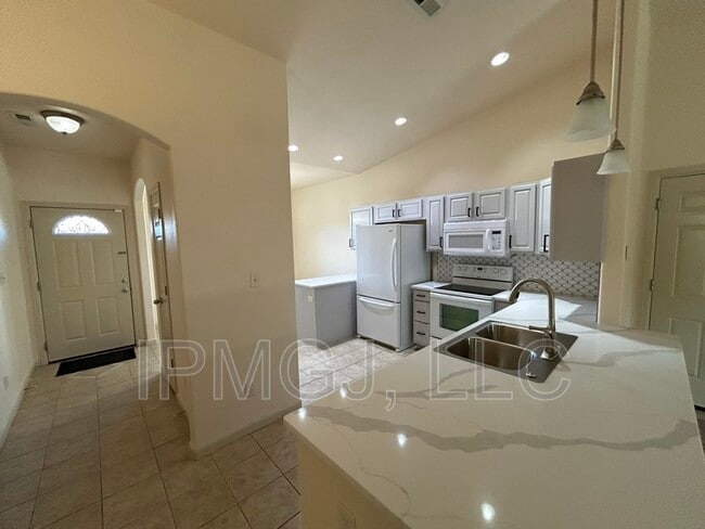 Building Photo - 3167 Glenn Everet Ct