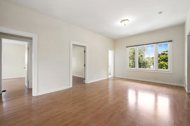 Building Photo - 1632 Florida St