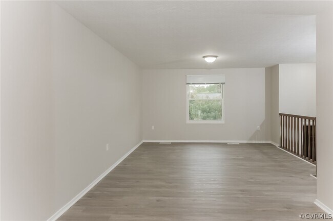 Building Photo - 4400 Fieldstone Ct