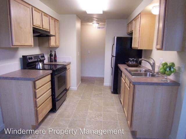 Building Photo - 2 br, 1 bath House - 1935 E Melrose #102