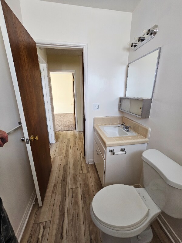 Building Photo - 633 Pasadena Trail